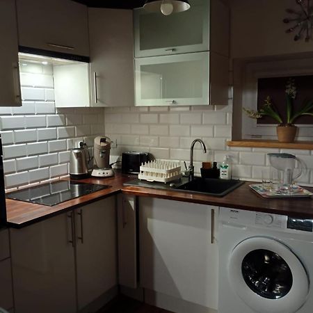 Apartament Pod Lasem Tenczynek Kültér fotó